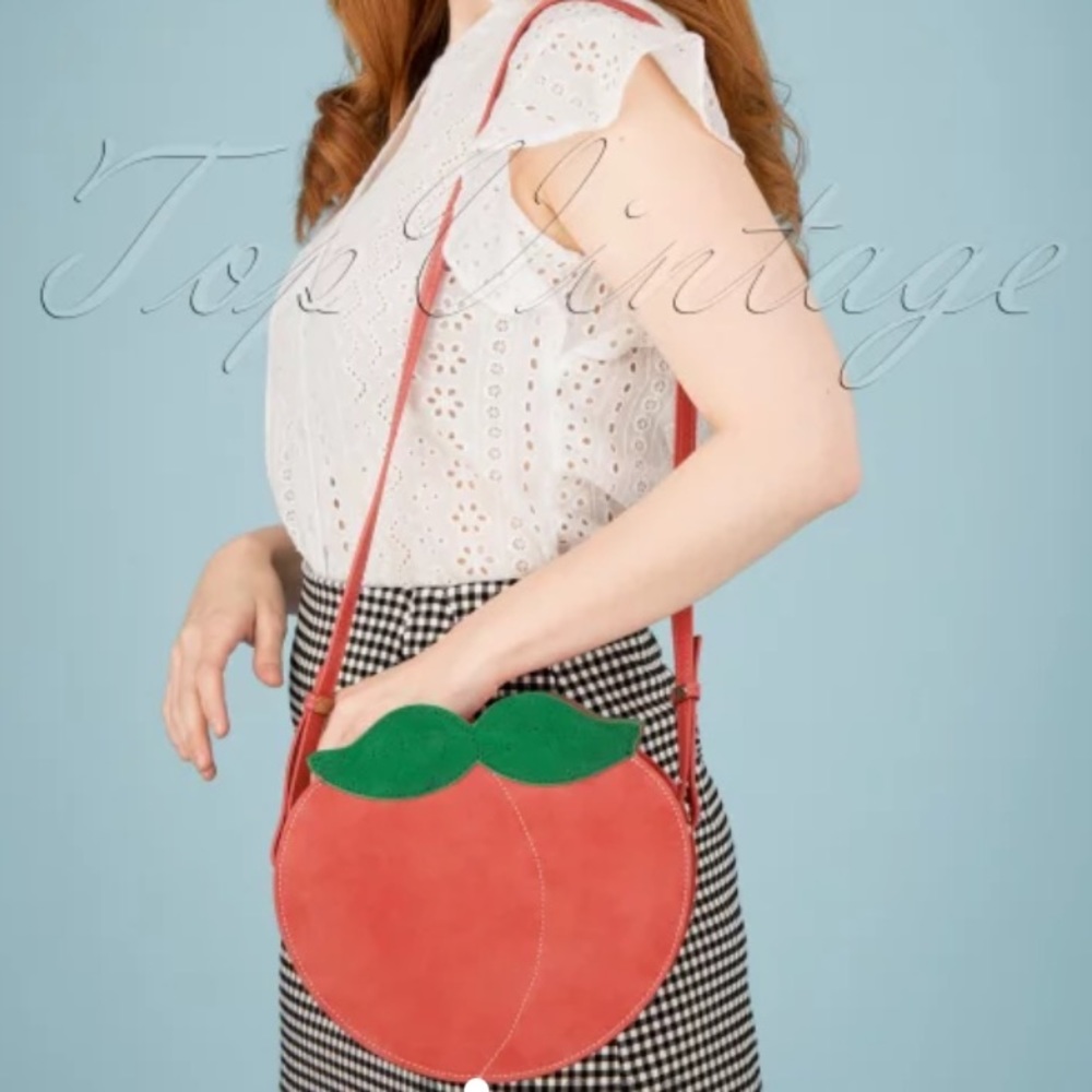 SOLD βΌοΈ Peachy Keen Bag by Collectif - Picture 3 of 10